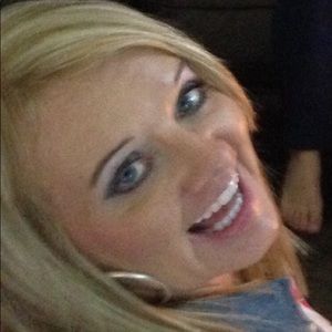 Meet your Posher, Freida